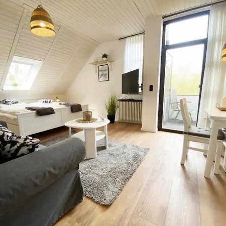 Ferien Im Wangerland - Haus Wiesenweg - Apartment 2 1Og Horumersiel Exterior foto